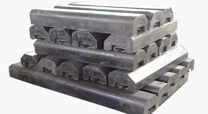 耐磨復(fù)合襯板出現(xiàn)使用壽命下降的原因檢測(cè)方法